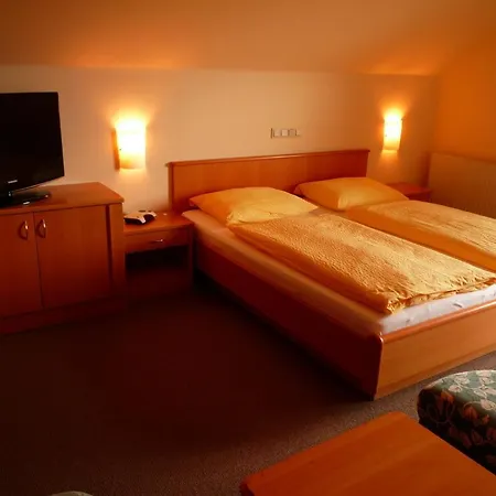 Garni Kepperhof Hotel Bad Waltersdorf